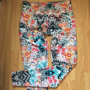 Onzie Patterned Leggings